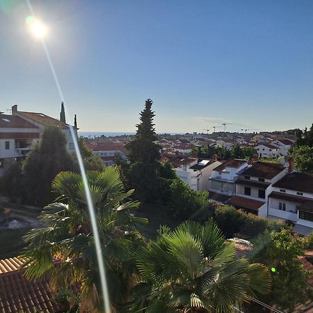 Apartments N & V Porec Esterno foto
