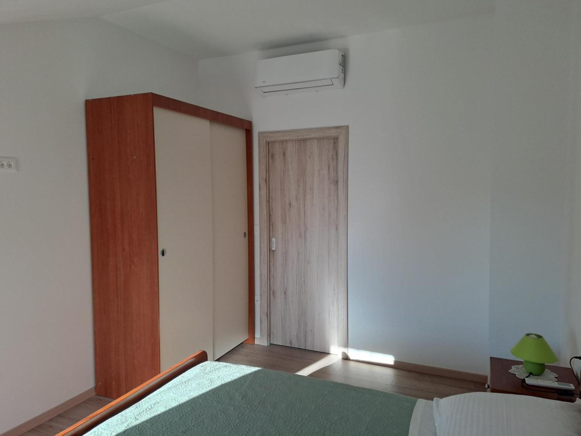 Apartments N & V Porec Esterno foto