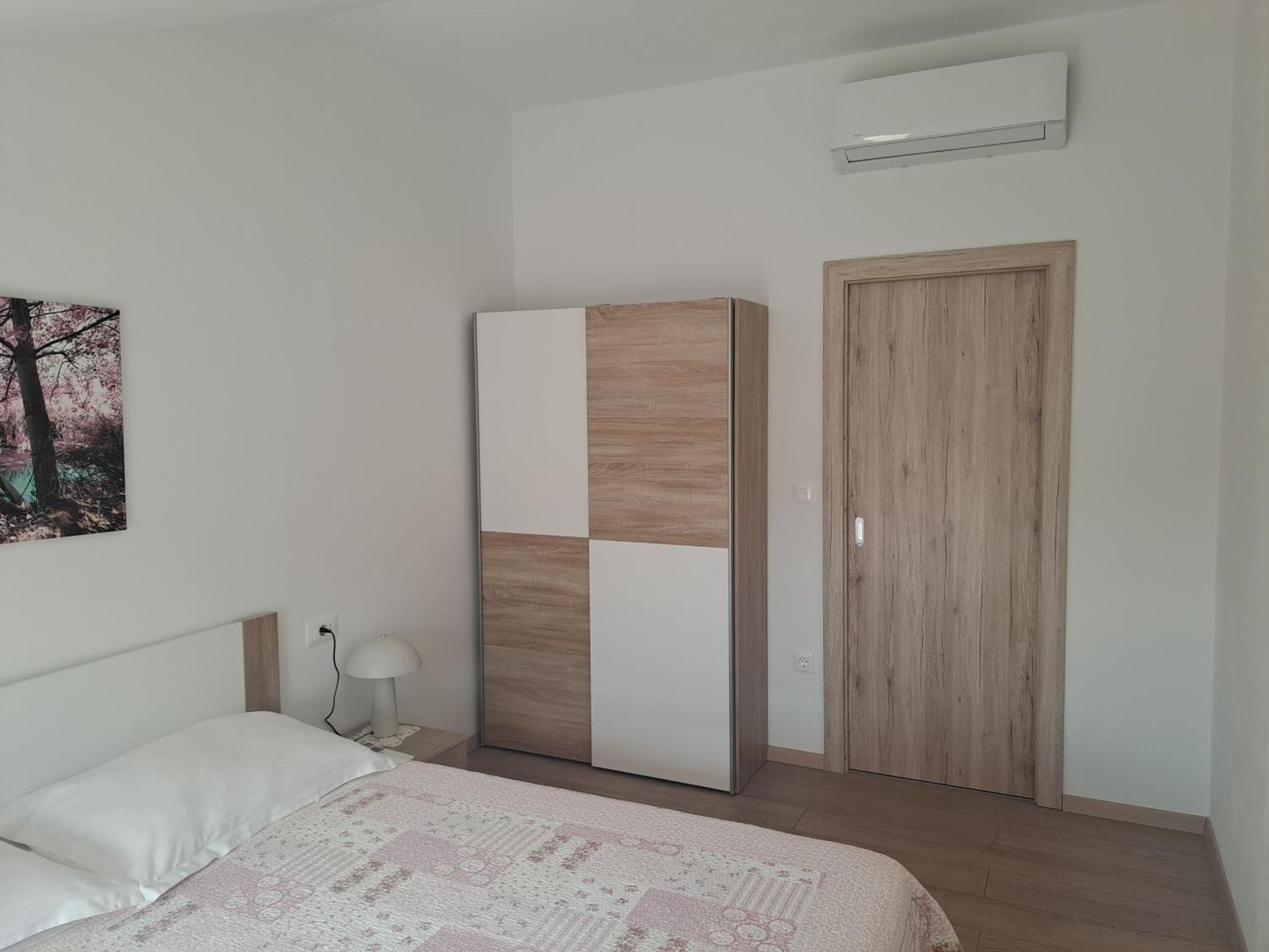 Apartments N & V Porec Esterno foto