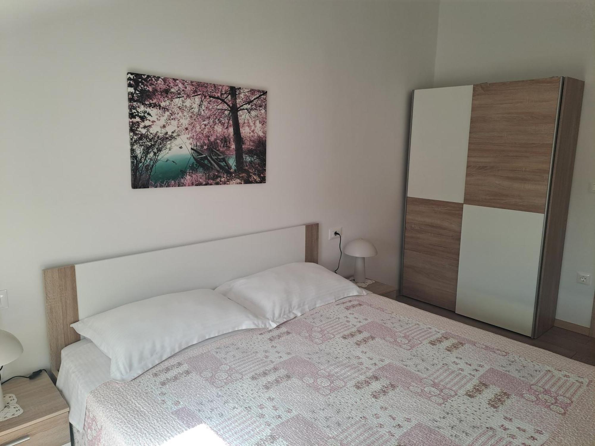 Apartments N & V Porec Esterno foto